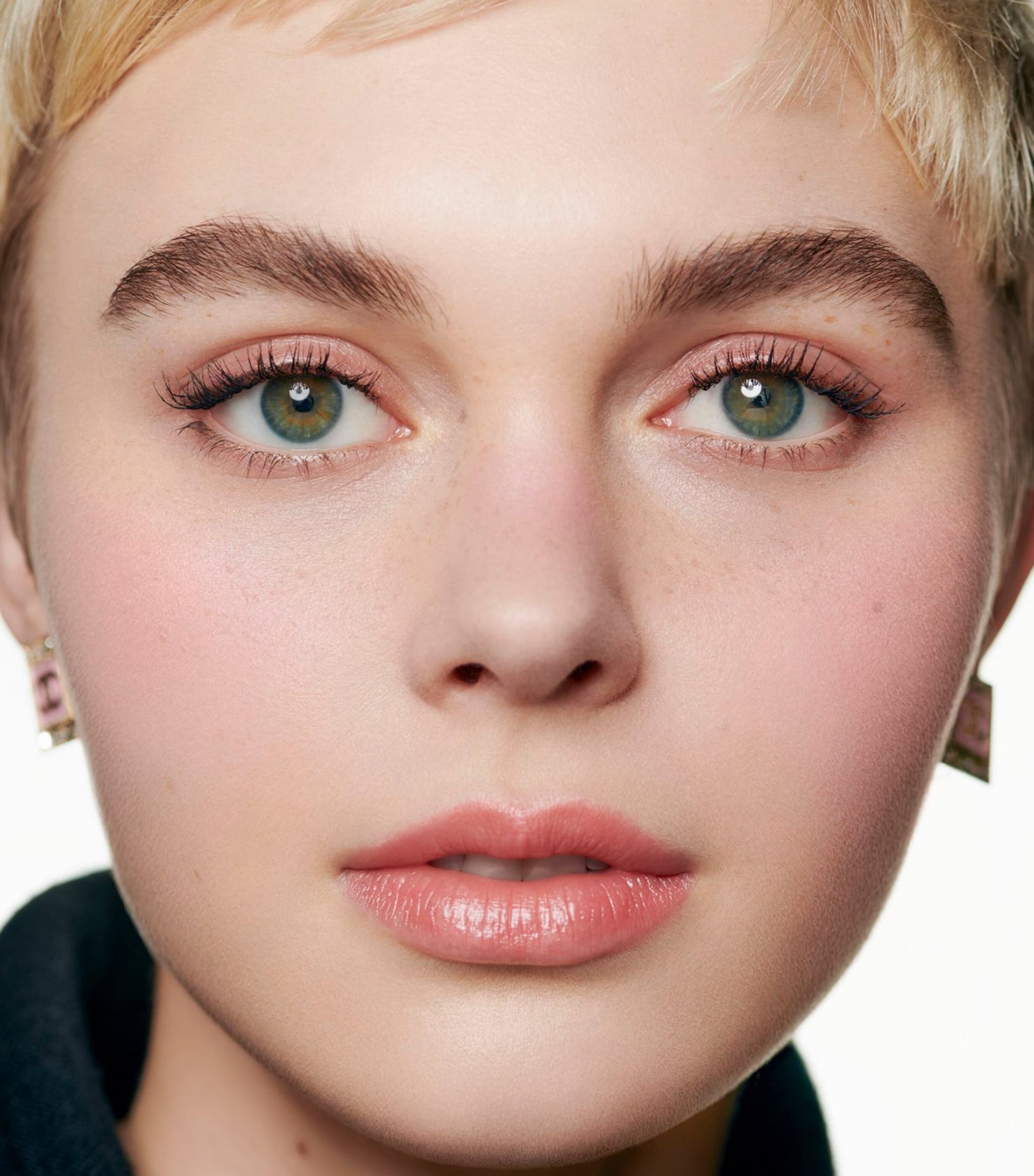 CHANEL LES SIGNES DE CHANEL Illuminating Powder Blush