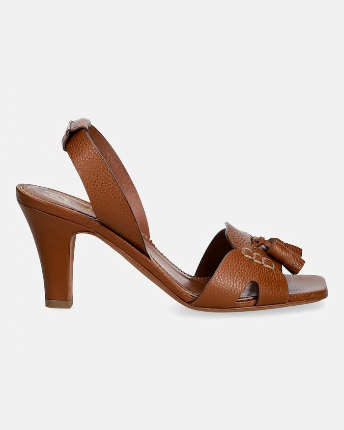 Pollini сандали с висок ток от кожа