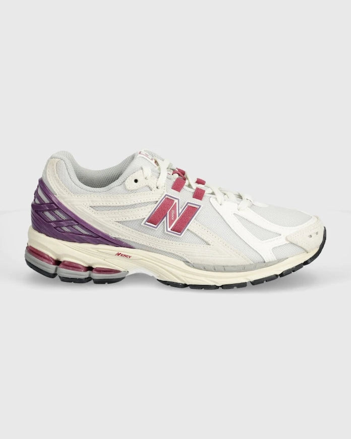 New Balance M1906REF