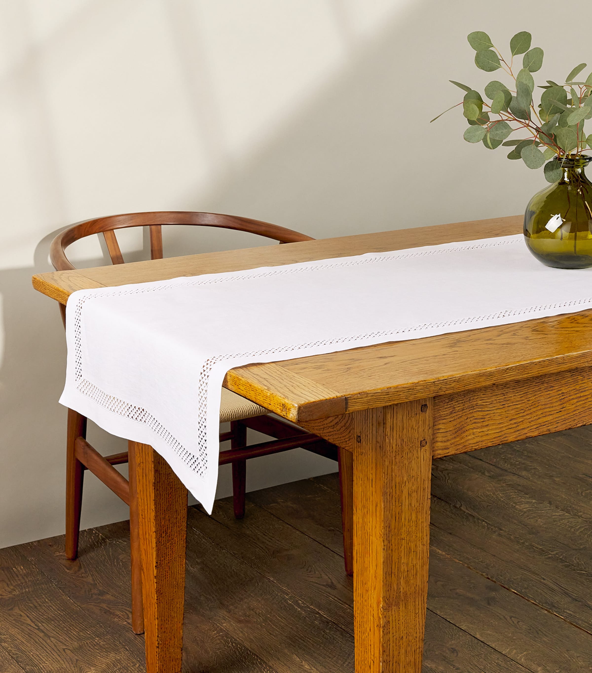 Dea Linen Embroidered Liri Table Runner (50cm x 210cm)