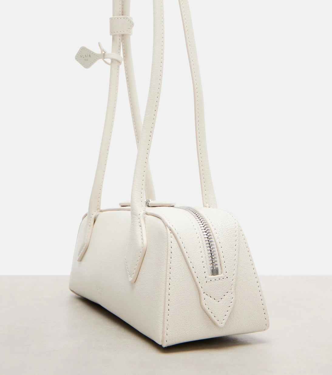 Alaïa - Le Teckel Small leather shoulder bag