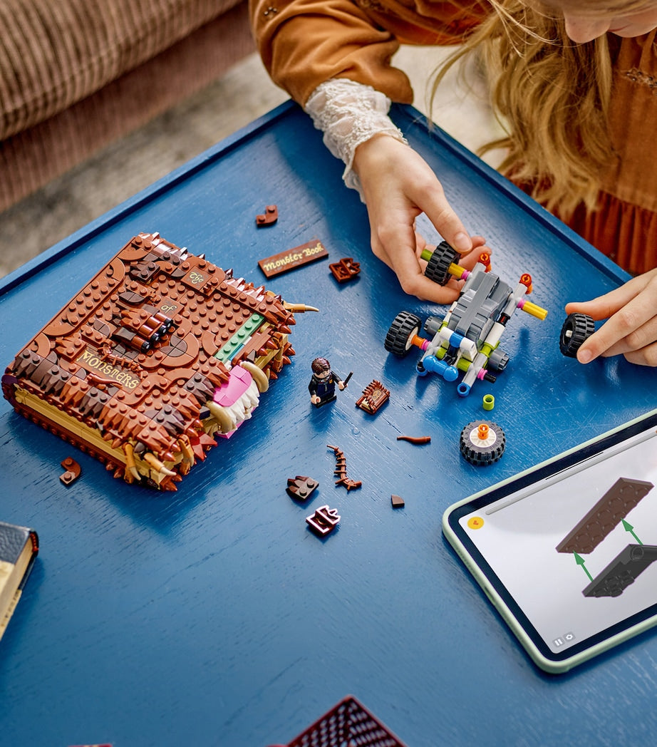 Harry Potter Chomping Monster Book of Monsters 76449