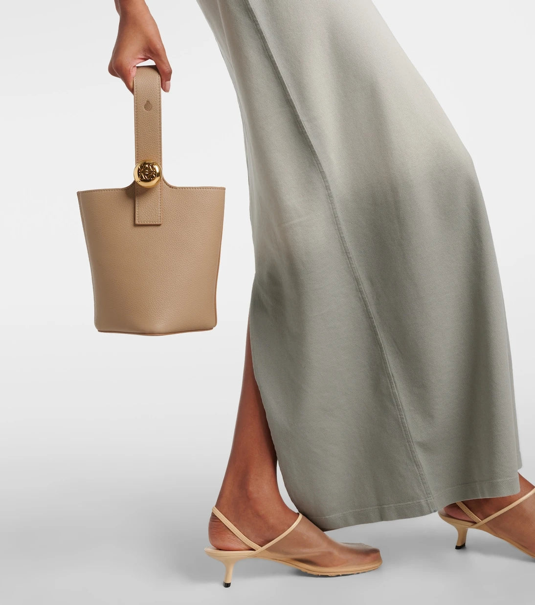 Loewe - Pebble Mini leather bucket bag
