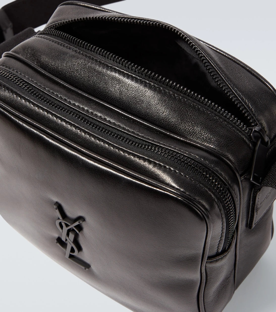 Saint Laurent - Niki leather camera bag