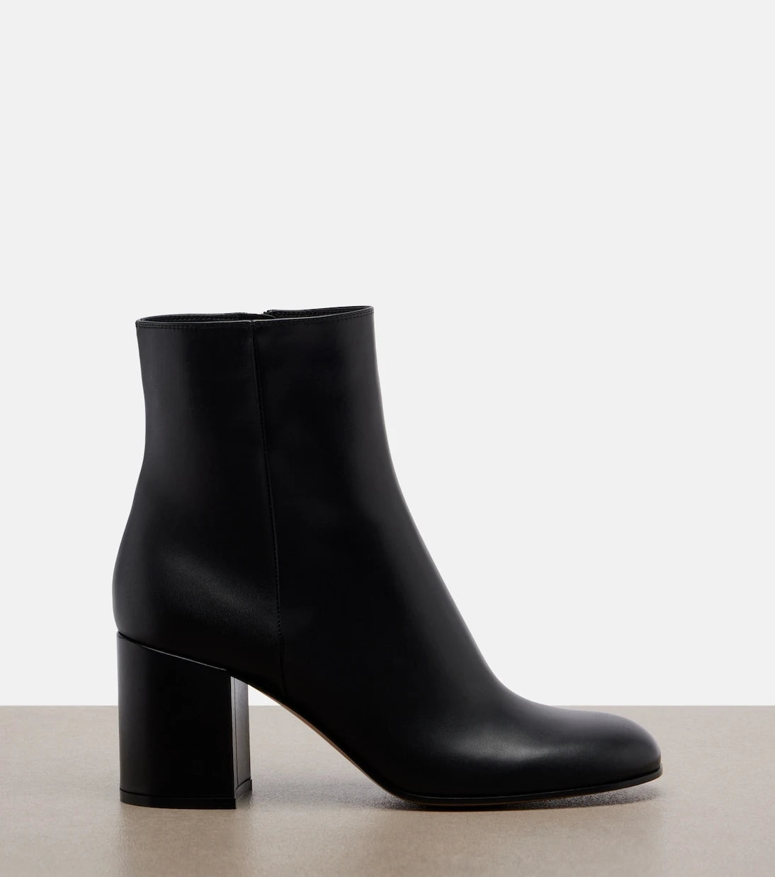 Gianvito Rossi - Joelle leather ankle boots