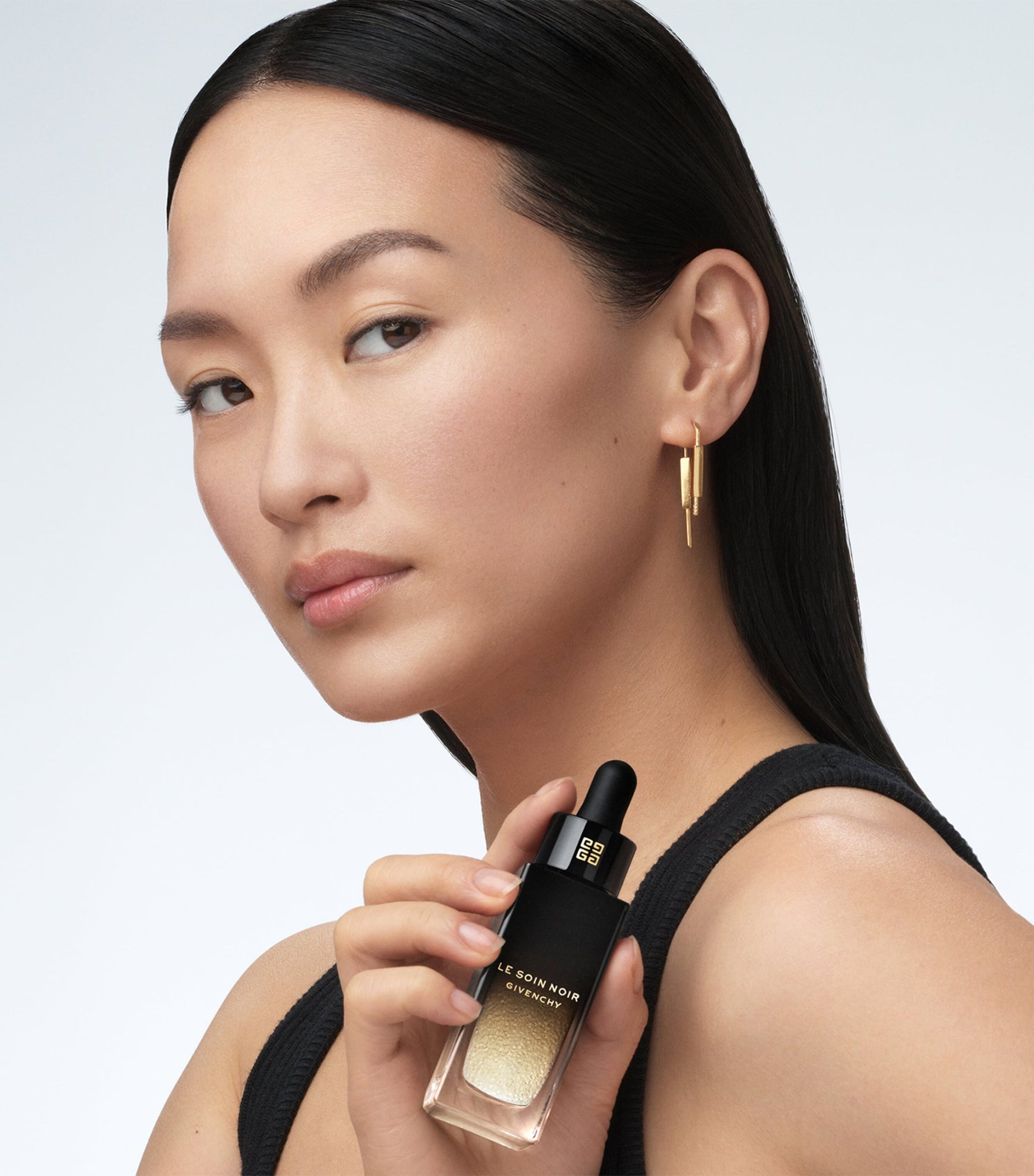 Le Soin Noir Micro-Concentré Serum (30ml)