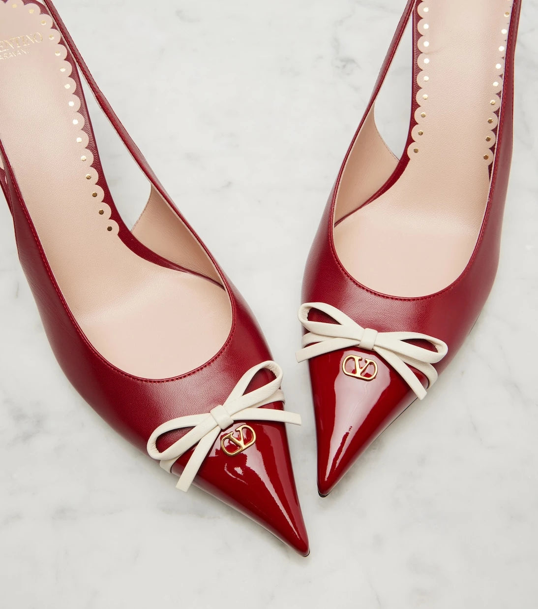 Valentino Garavani - Bepointy 80 patent leather slingback pumps