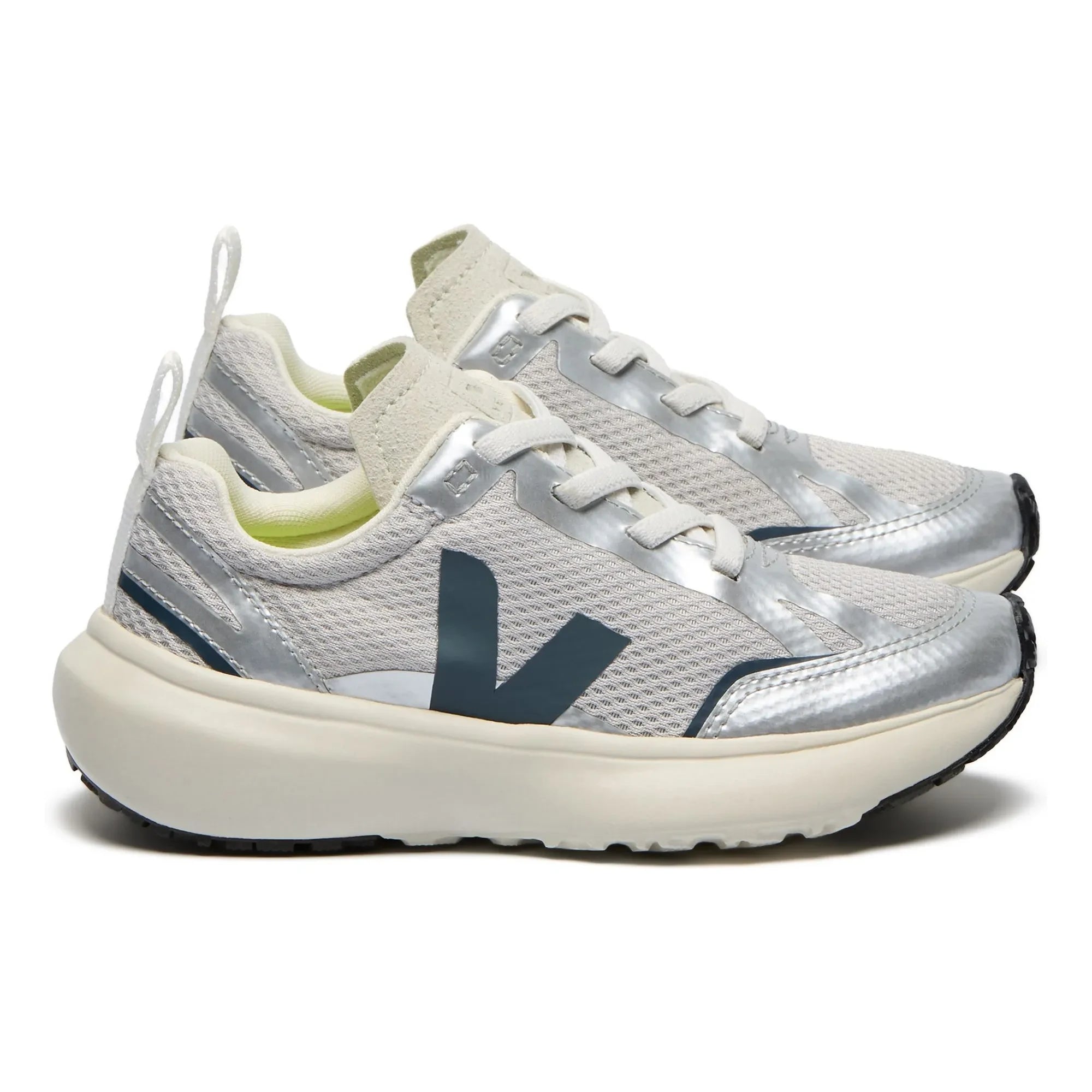 Veja - Canary Lace-up Sneakers | Silver