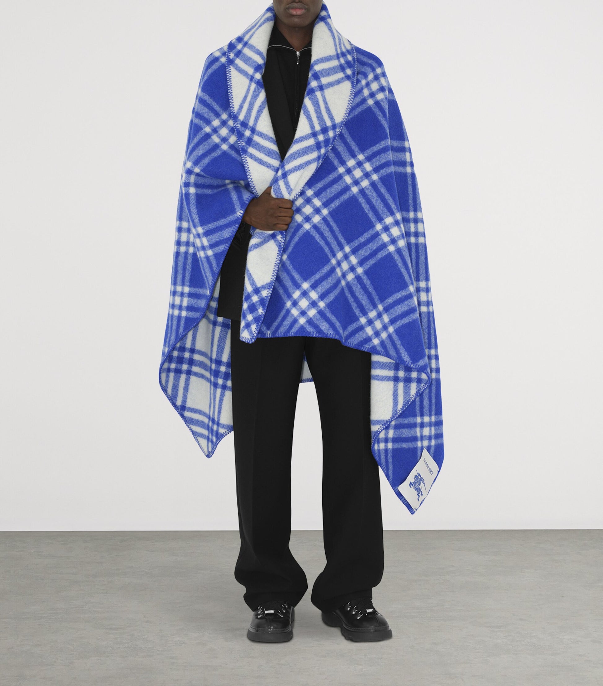 Burberry Wool Check Blanket (200cm x 135cm)