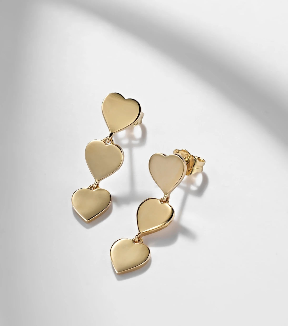 Sydney Evan - Pure Three Heart Linear 14kt gold earrings