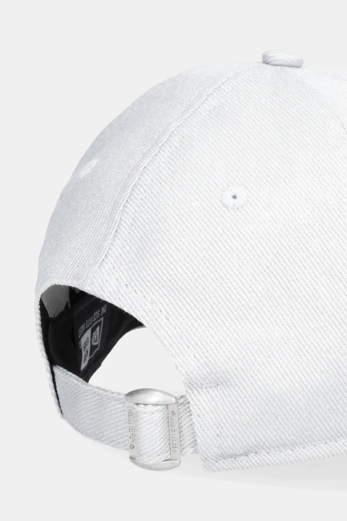 Шапка с козирка New Era