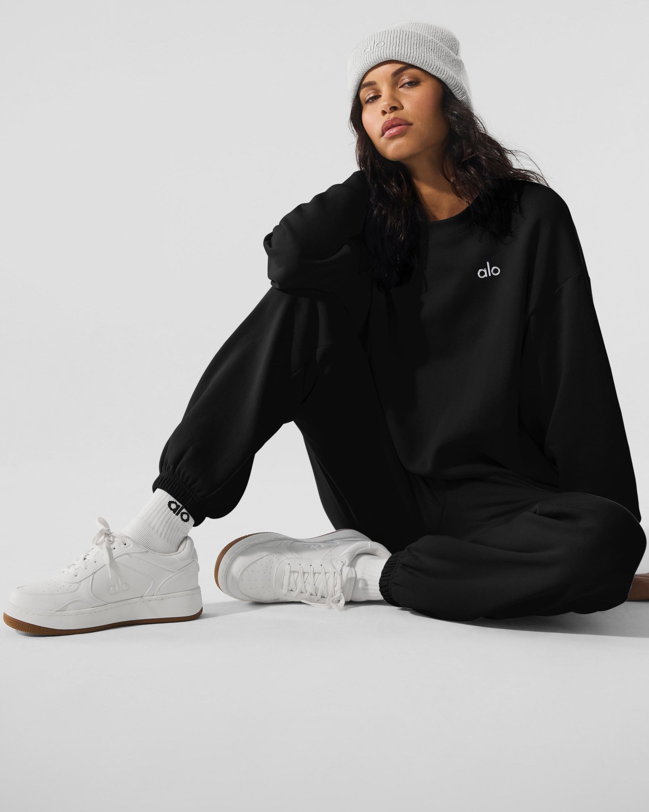 ALO Recovery Mode Sneaker - Natural White/Gum