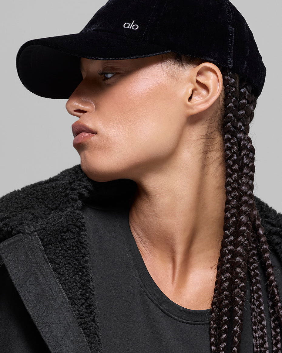 Velvet Off-Duty Cap - Black