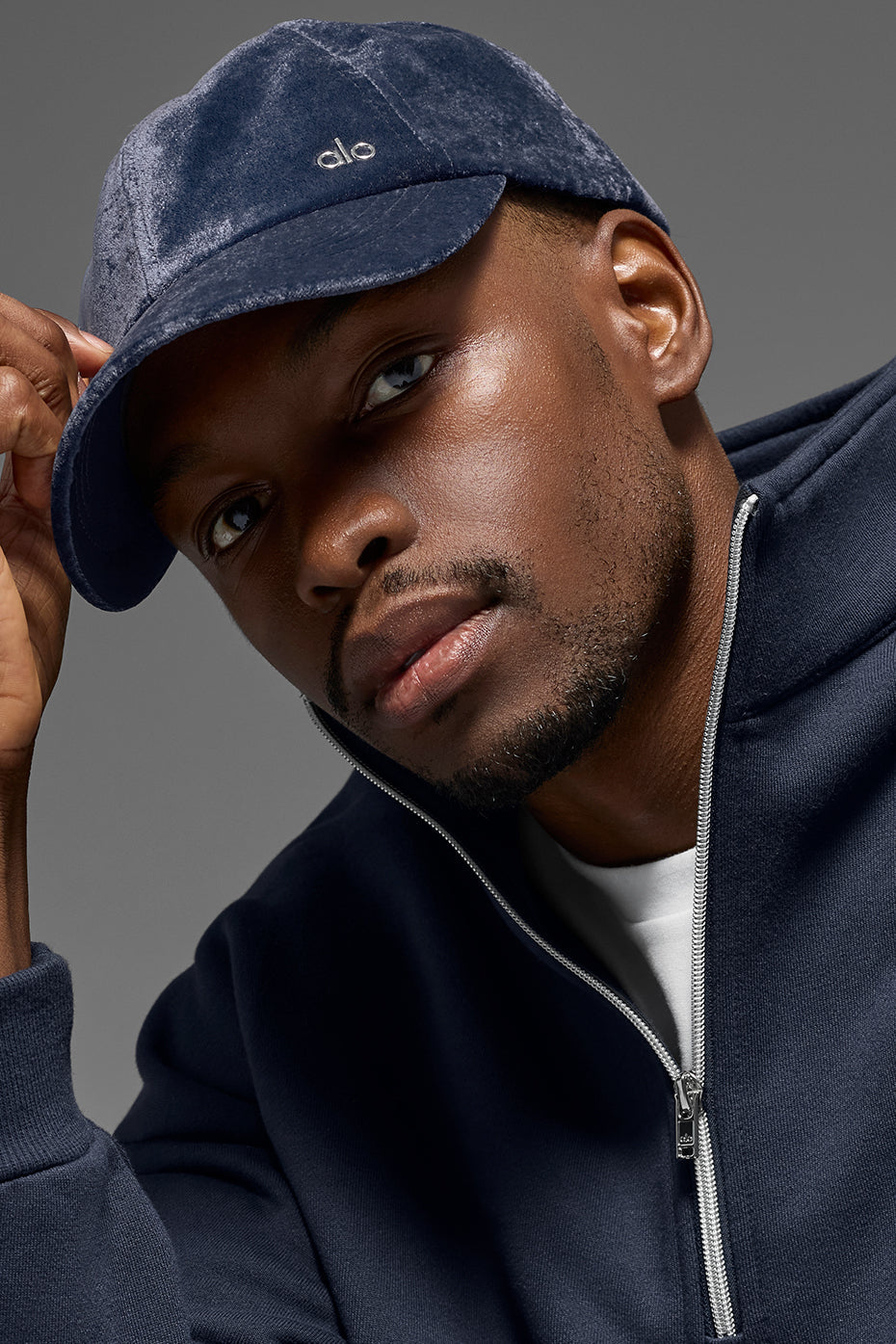 Velvet Off-Duty Cap - Navy