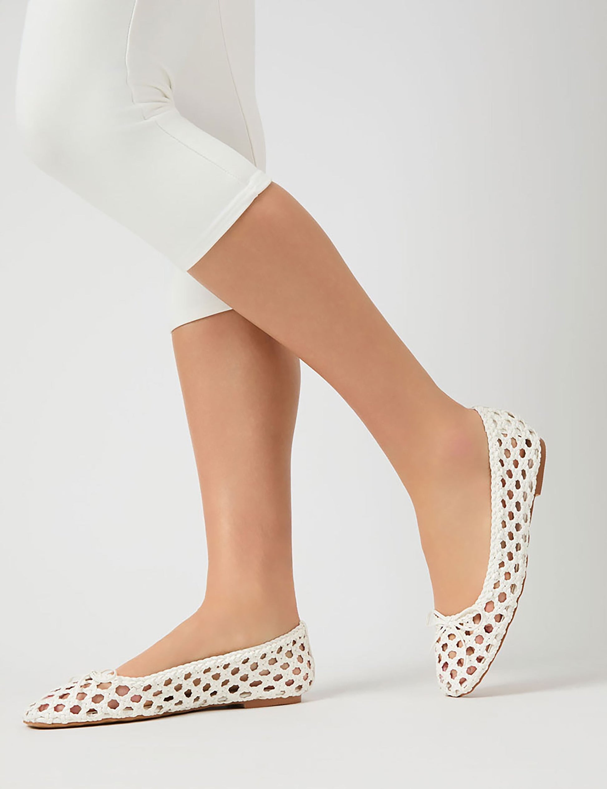 Alundra White Pu Woven Bow Detail Ballet Pump Flats