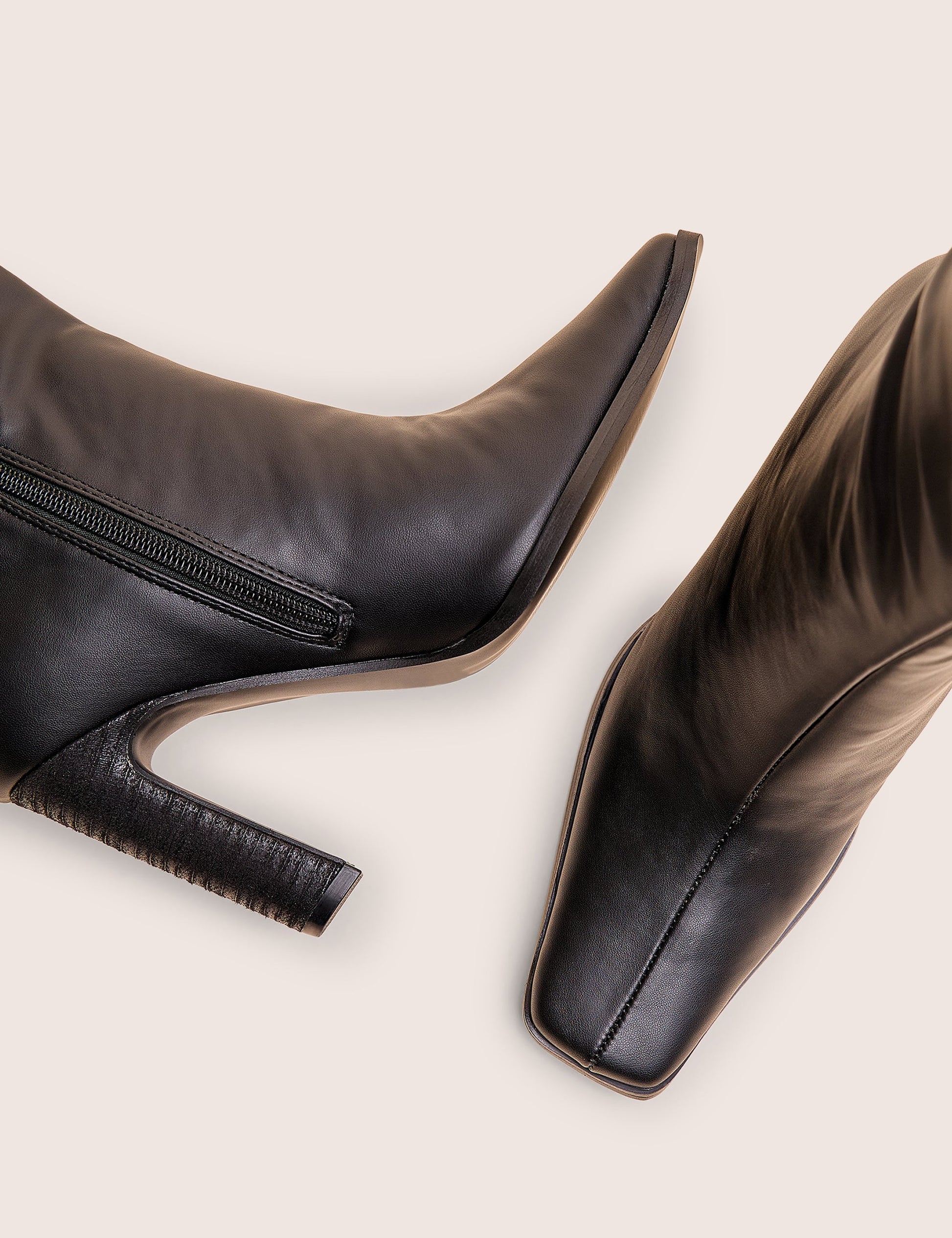 Acquilla Black Knee High Flared Heel Boots