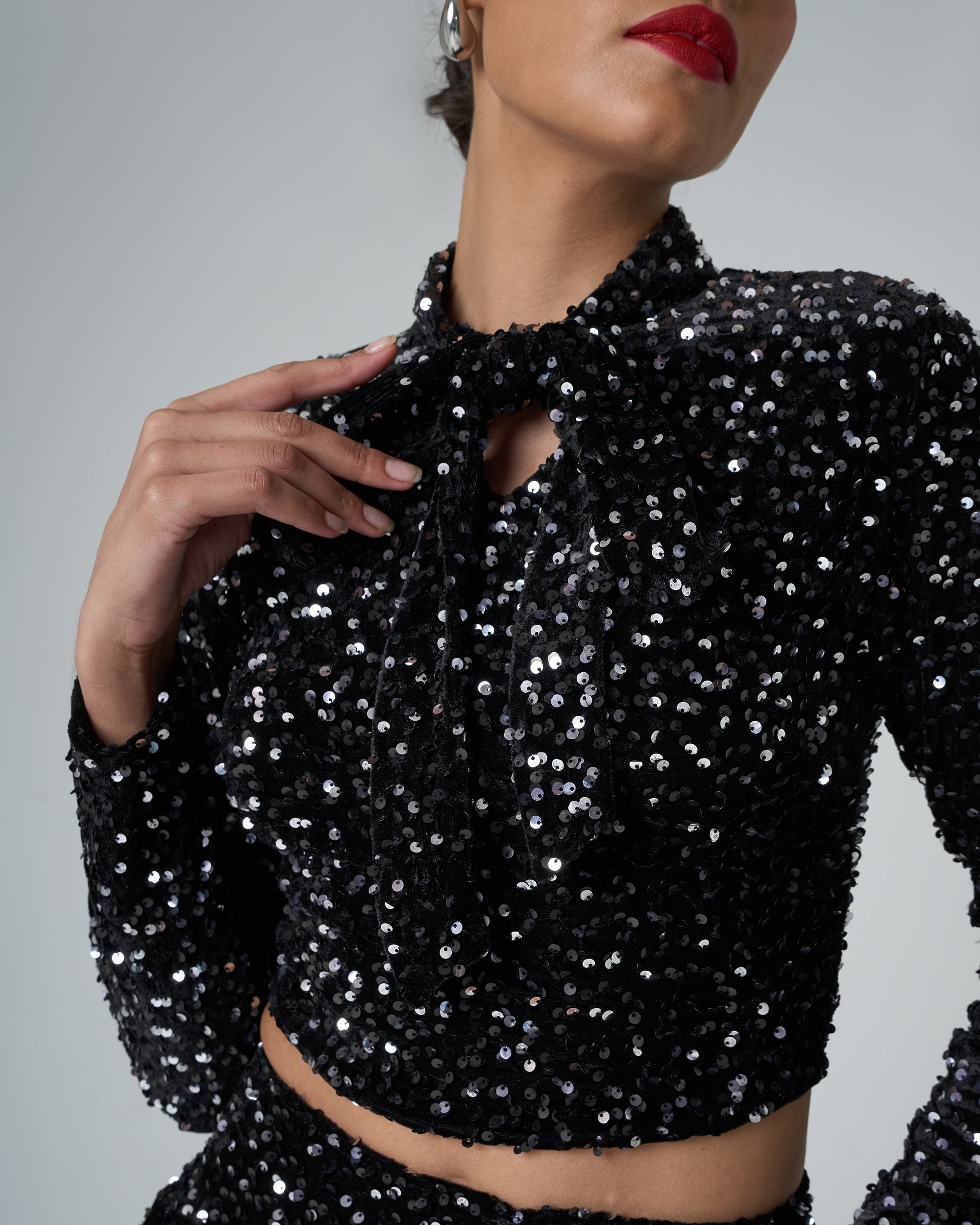 Bow Detail Sequin Long Sleeve Cropped Top Black