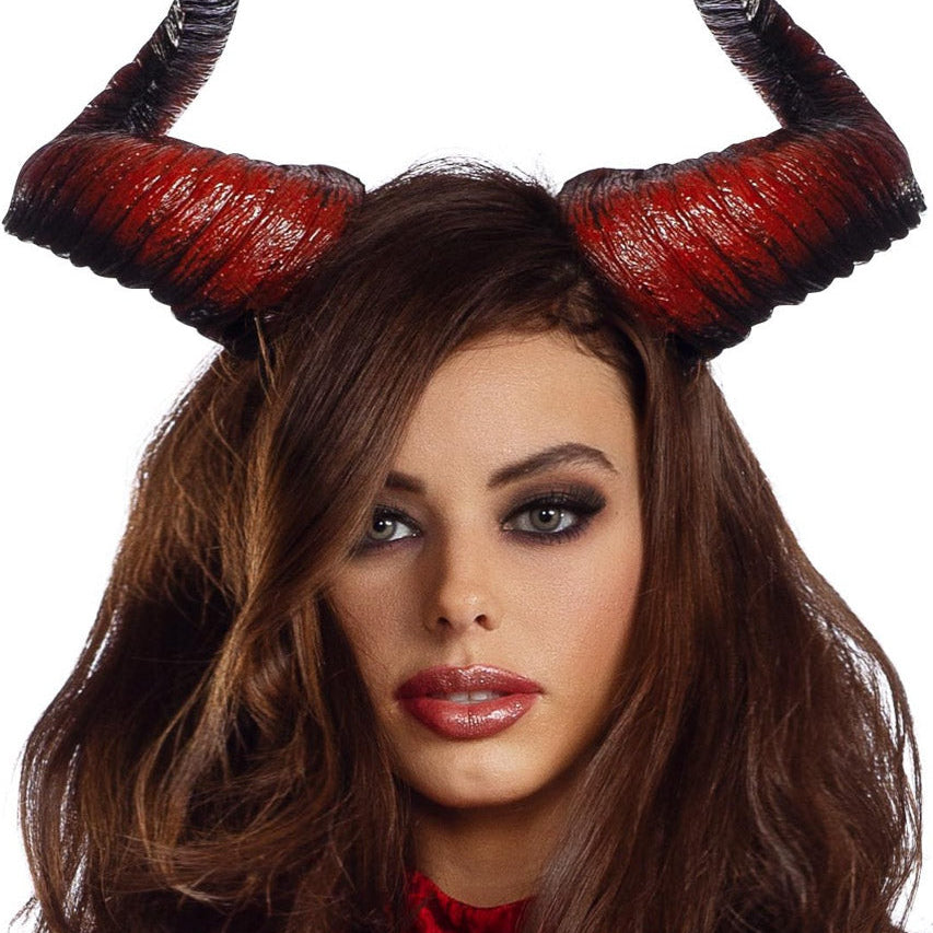 Curved Demon Horns