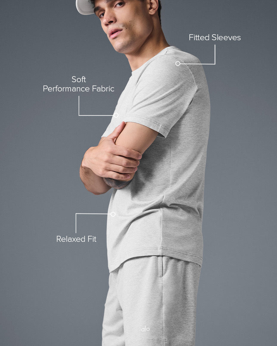 Conquer Reform Crewneck Short Sleeve - Athletic Heather Grey