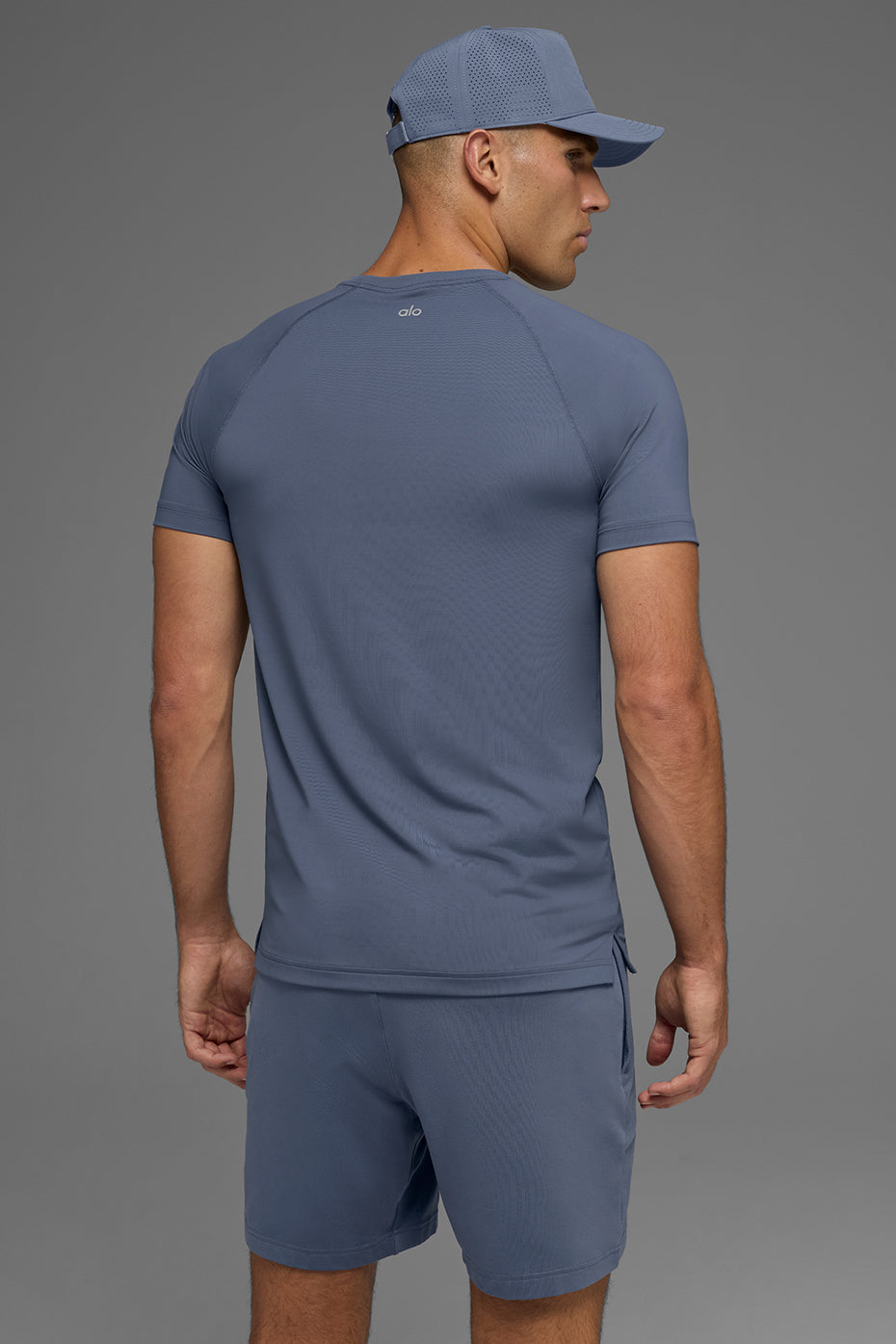 Idol Crewneck Short Sleeve - Bluestone