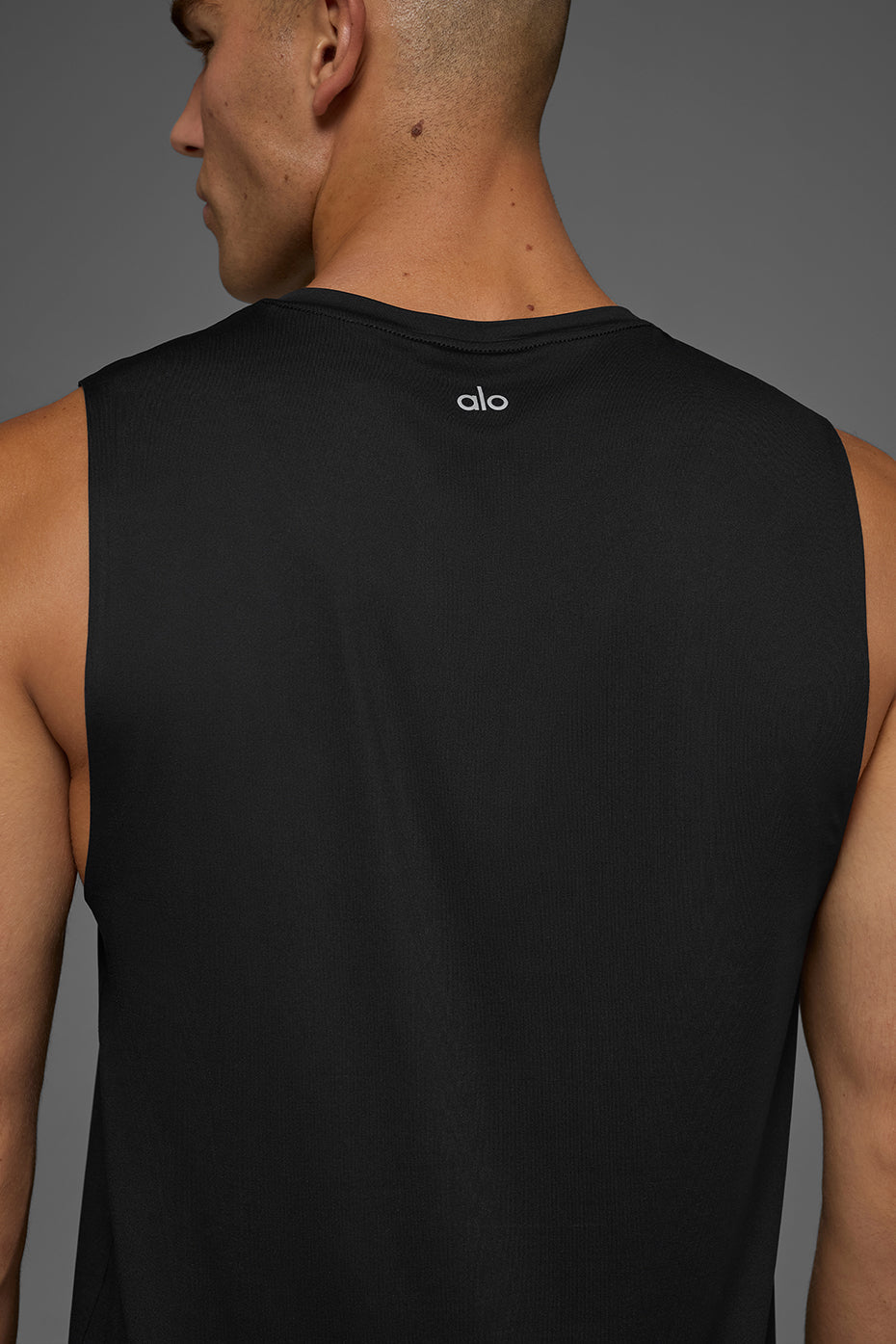Idol Muscle Tank - Black