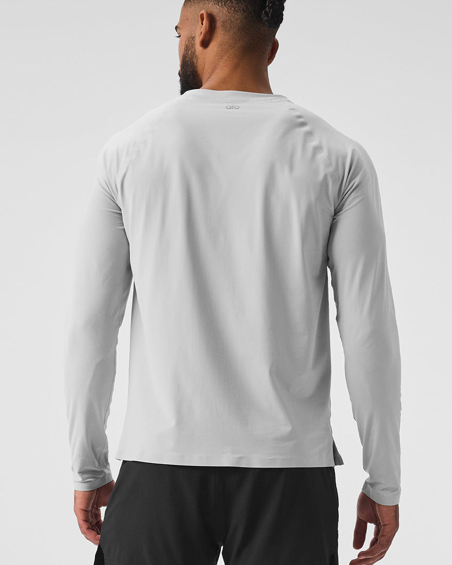 Idol Long Sleeve Performance Tee - Titanium