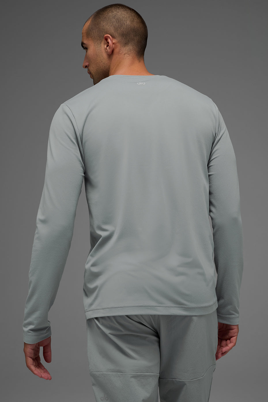 Conquer Reform Crewneck Long Sleeve - Lunar Grey