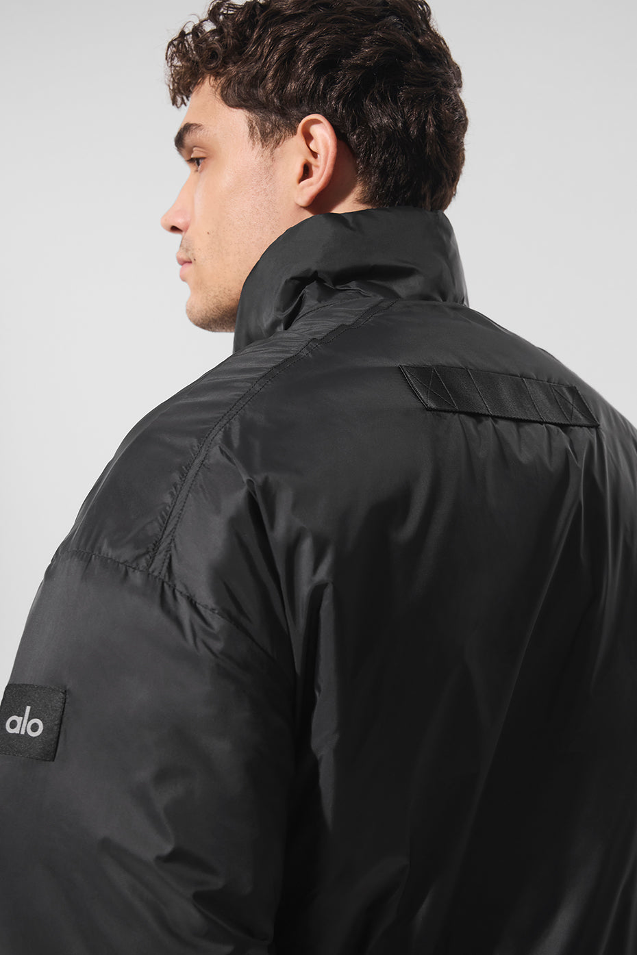 Latitude Light Weight 1/2 Zip Pullover Jacket - Black