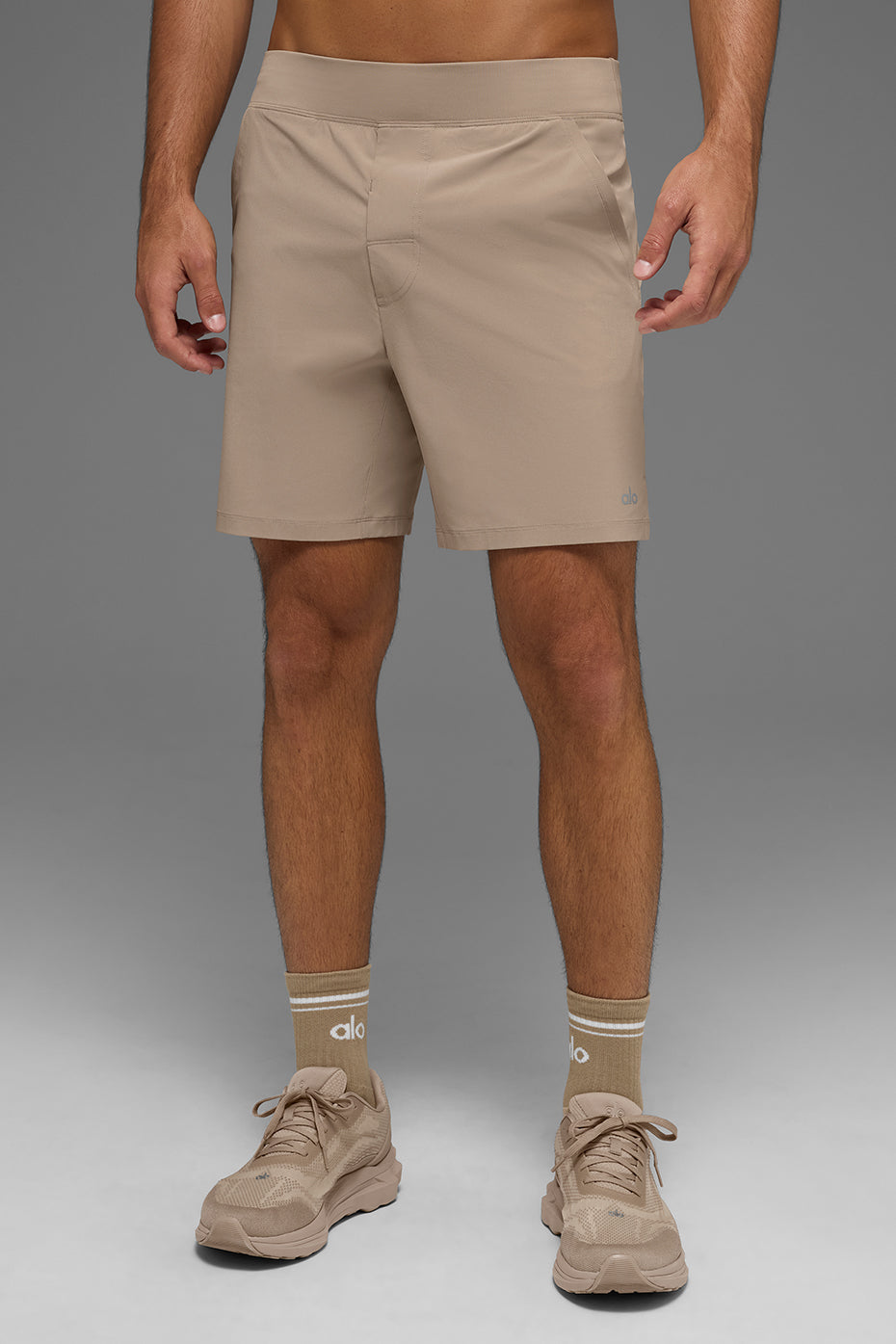 7" Repetition Short - Gravel