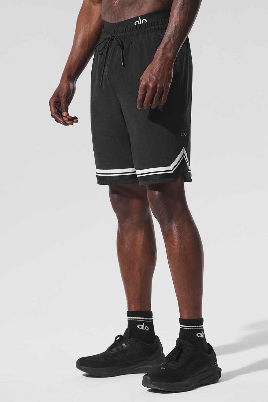 9" Traction Arena Short - Black