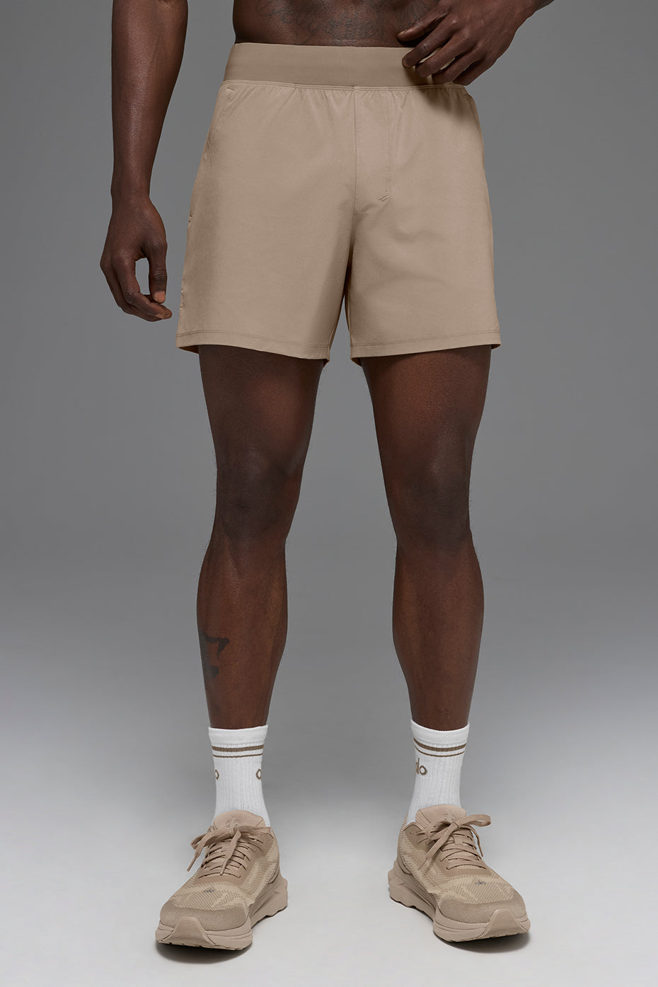 5" Repetition Short - Gravel