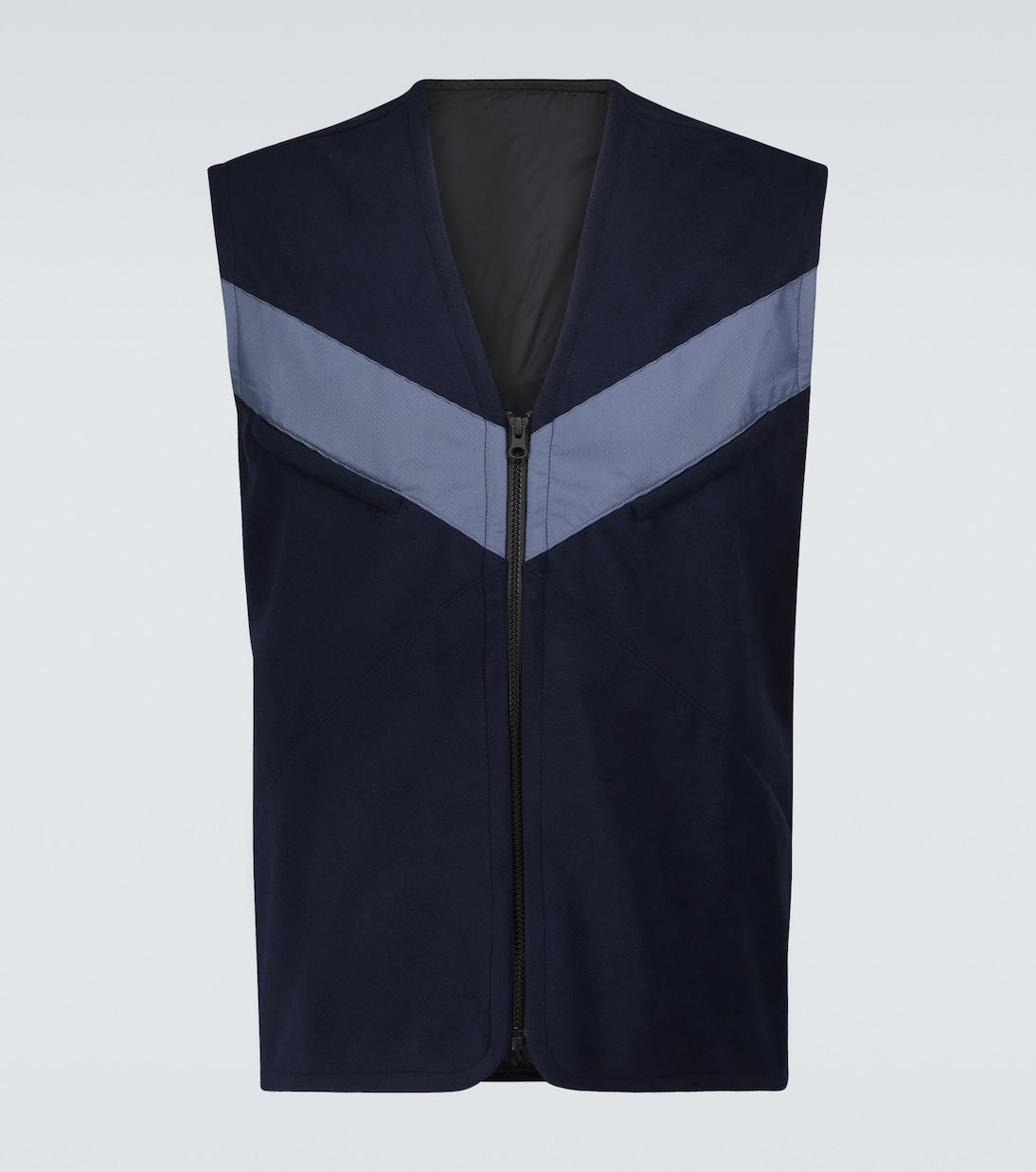 GR10K - Backend vest