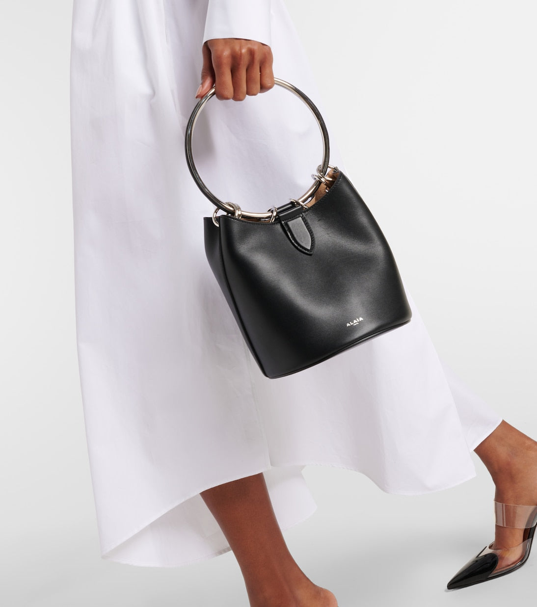 Alaïa - Ring Medium leather bucket bag
