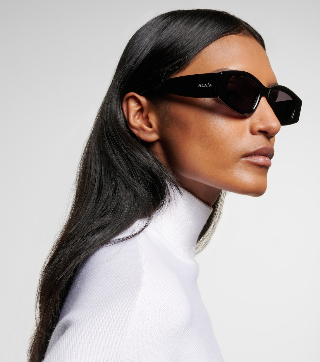 Alaïa - Logo rectangular sunglasses