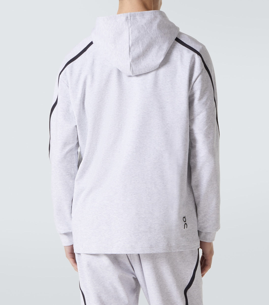 On - Studio hoodie