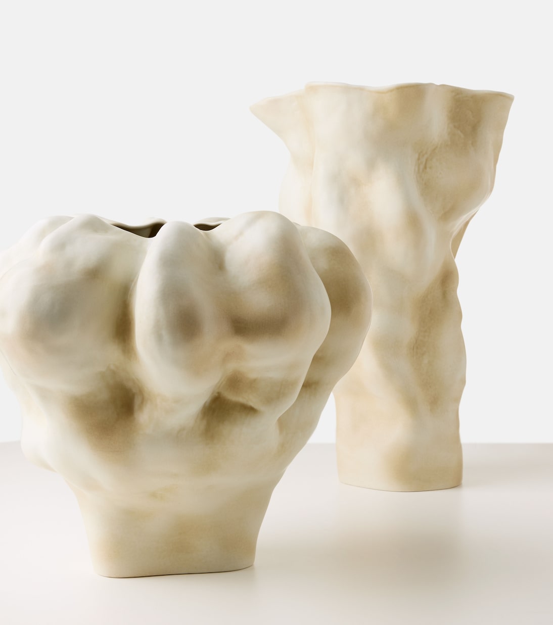 L'Objet - Timna Short porcelain vase