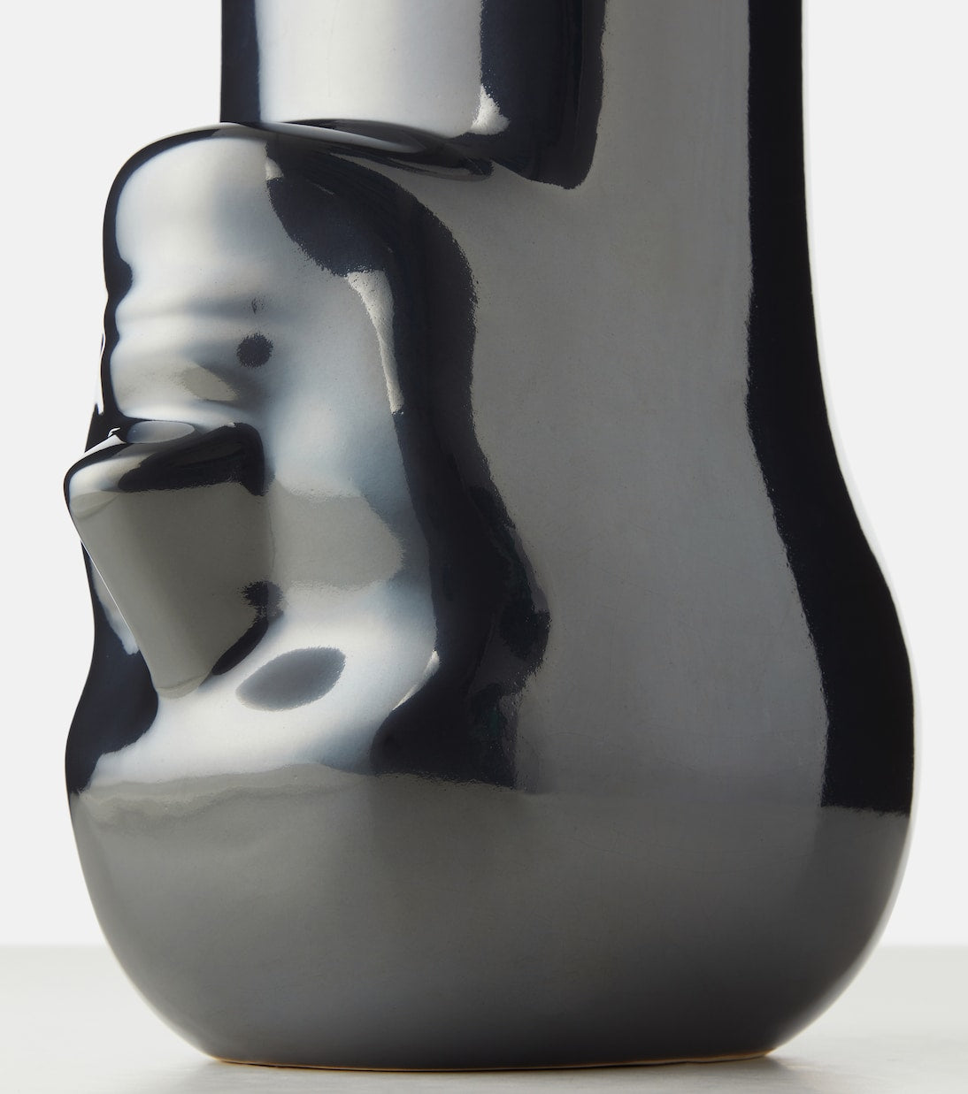 Polspotten - Upside-Down ceramic vase