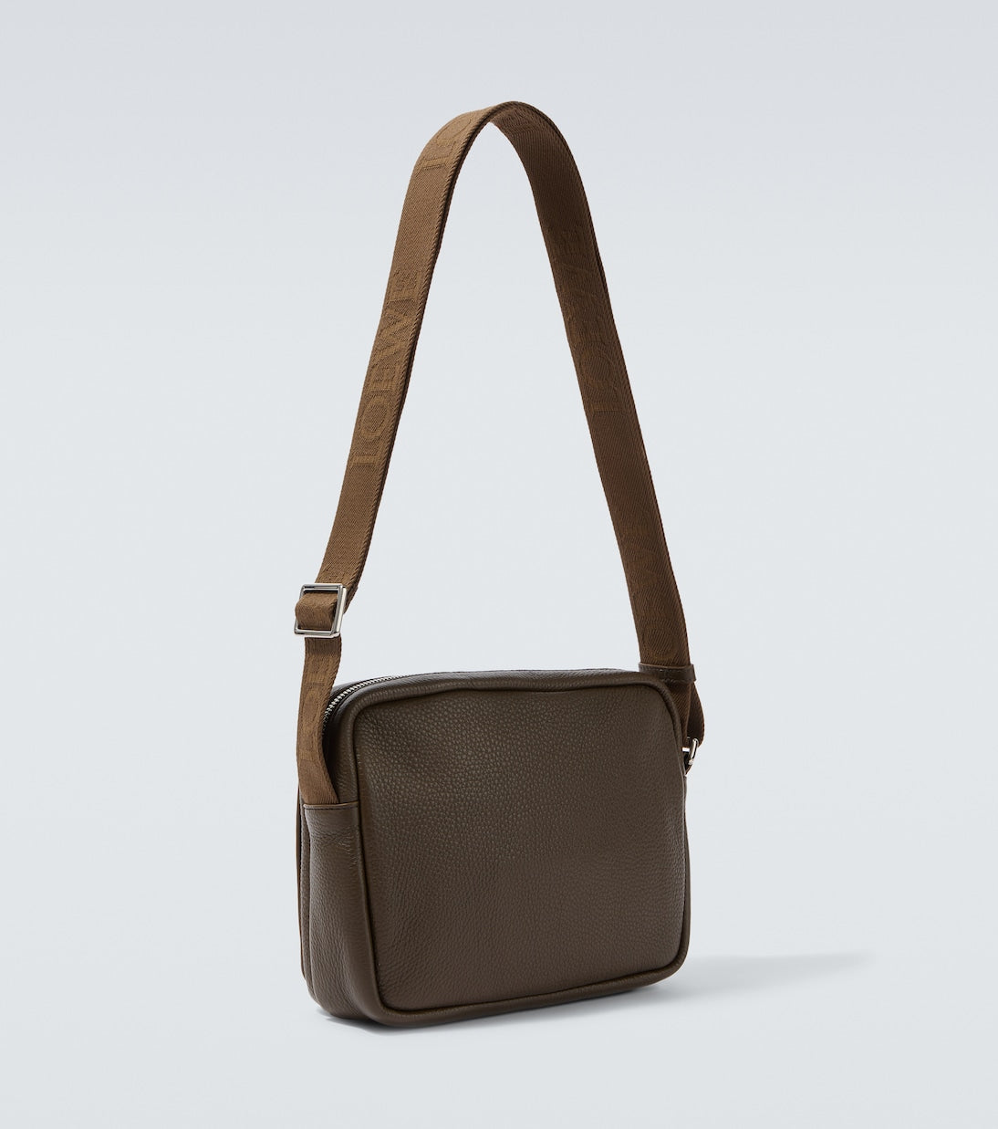 Loewe - Pebble Medium leather messenger bag