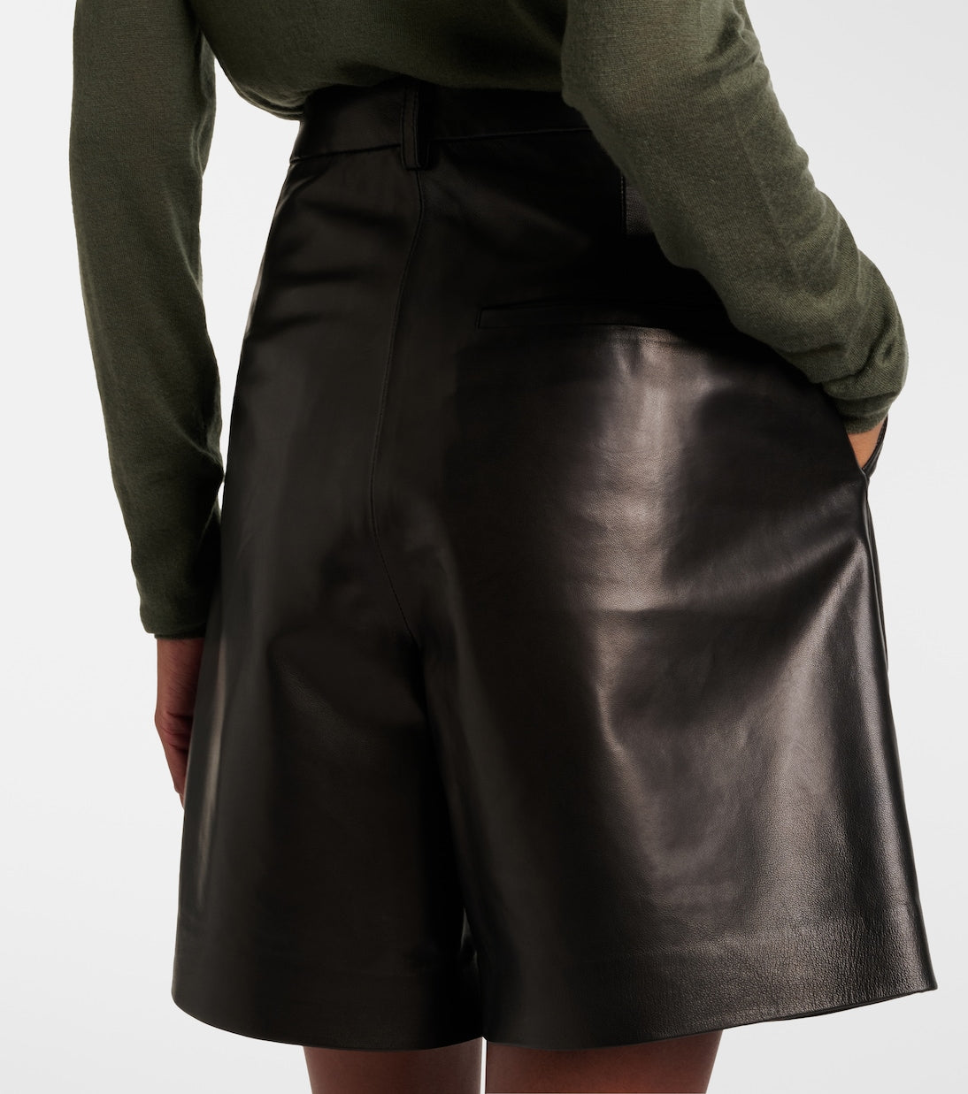 Joseph - Suze leather shorts