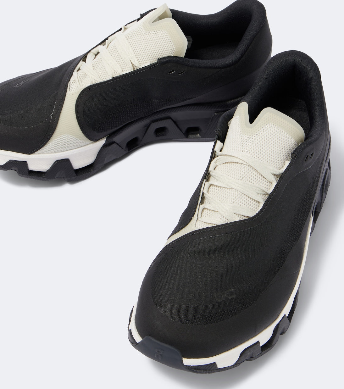 On - Cloudmonster Hyper PAF running shoes