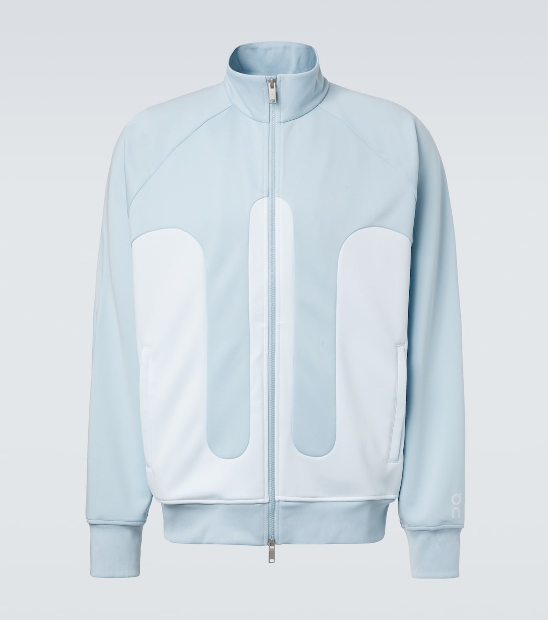 On - Ikon track jacket