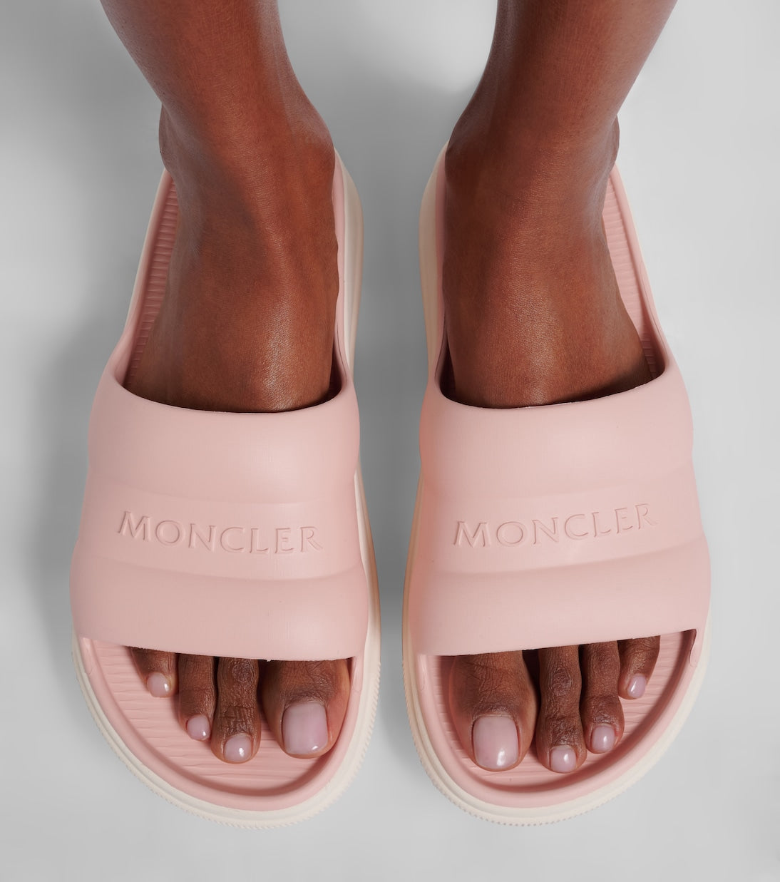 Moncler - Altive slides