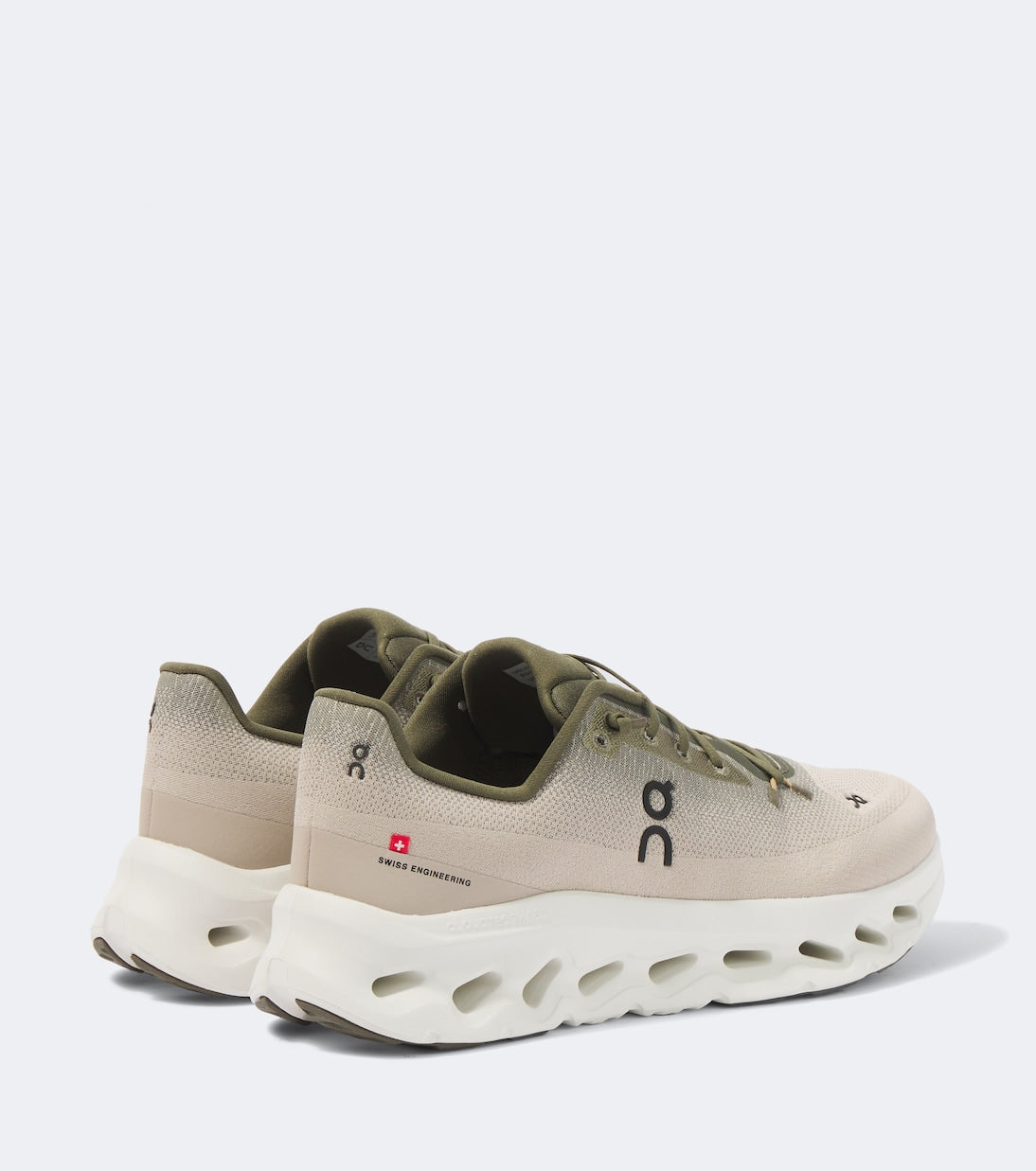 On - Cloudtilt running shoes
