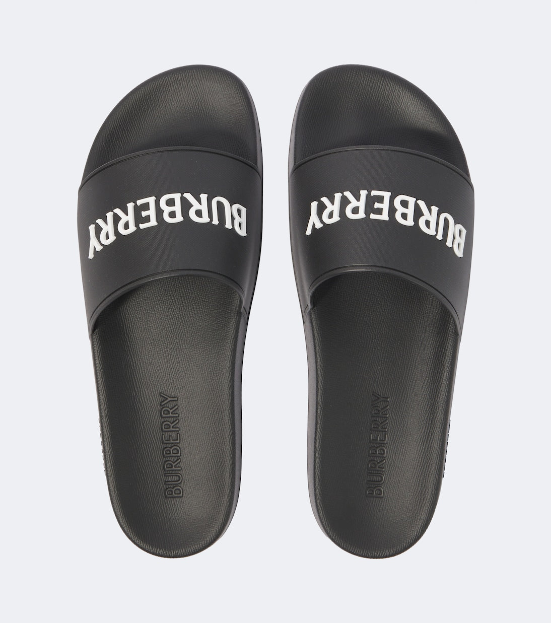 Burberry - Logo slides
