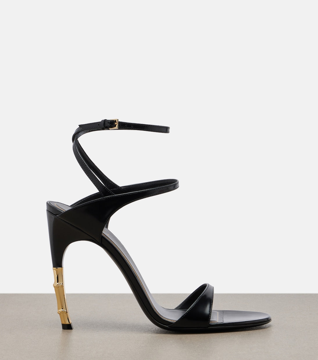 Gucci - Castello leather sandals