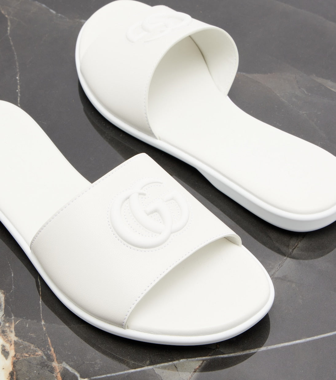 Gucci - Double G leather slides