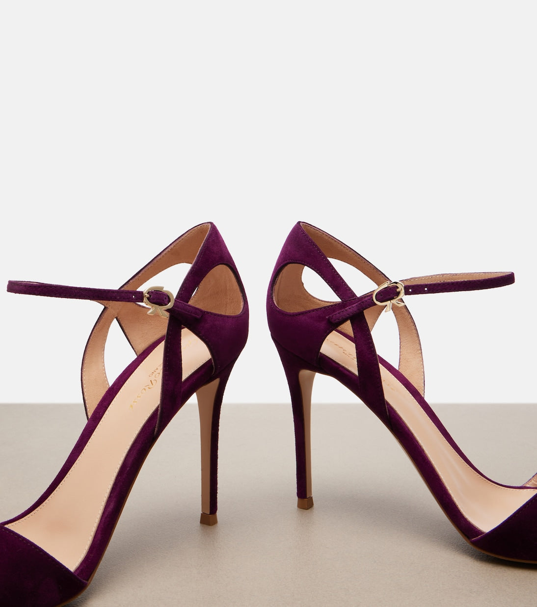 Gianvito Rossi - Suede sandals