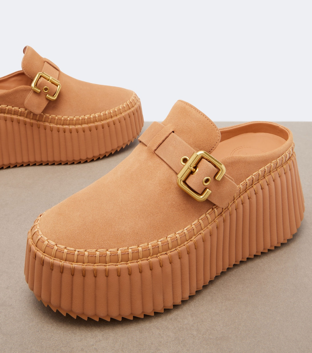 Chloé - Nama leather platform mules