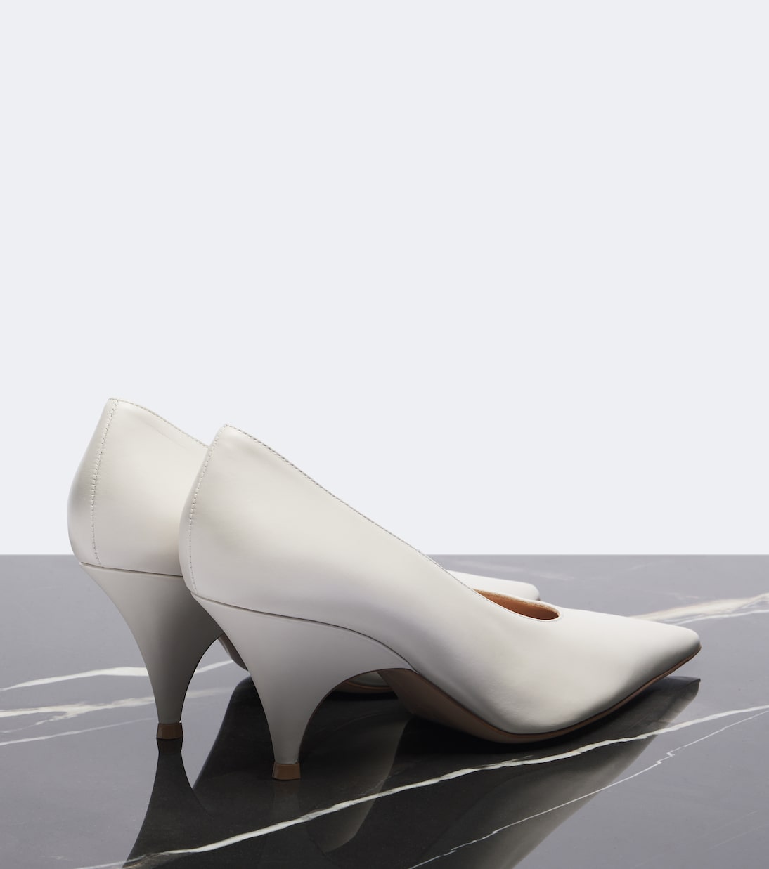 Gianvito Rossi - Sofia leather pumps