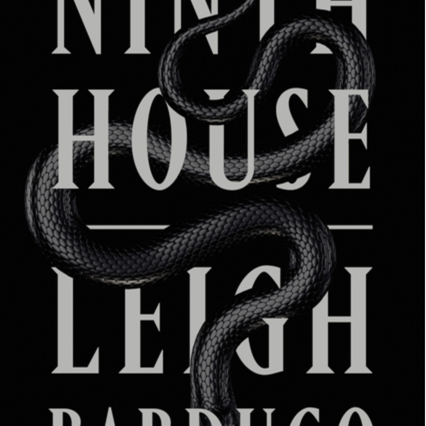 Ninth House ( Alex Stern #1 )